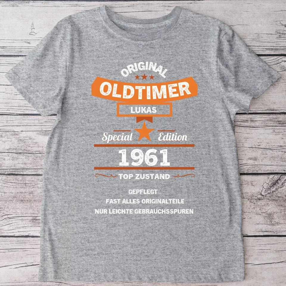 Oldtimer mit Jahrgang - Personalisiertes T-Shirt