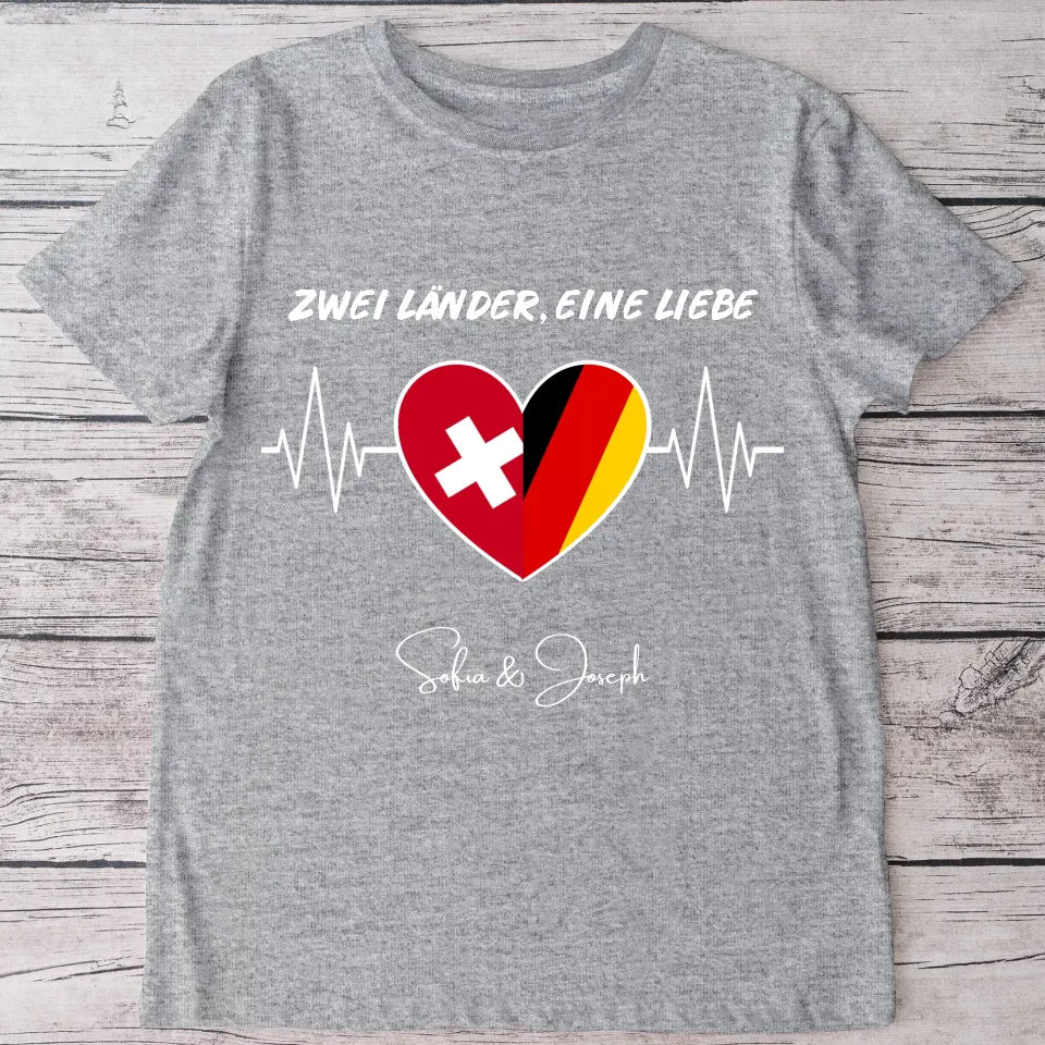 Zwei Länder Herz - Personalisiertes T-Shirt