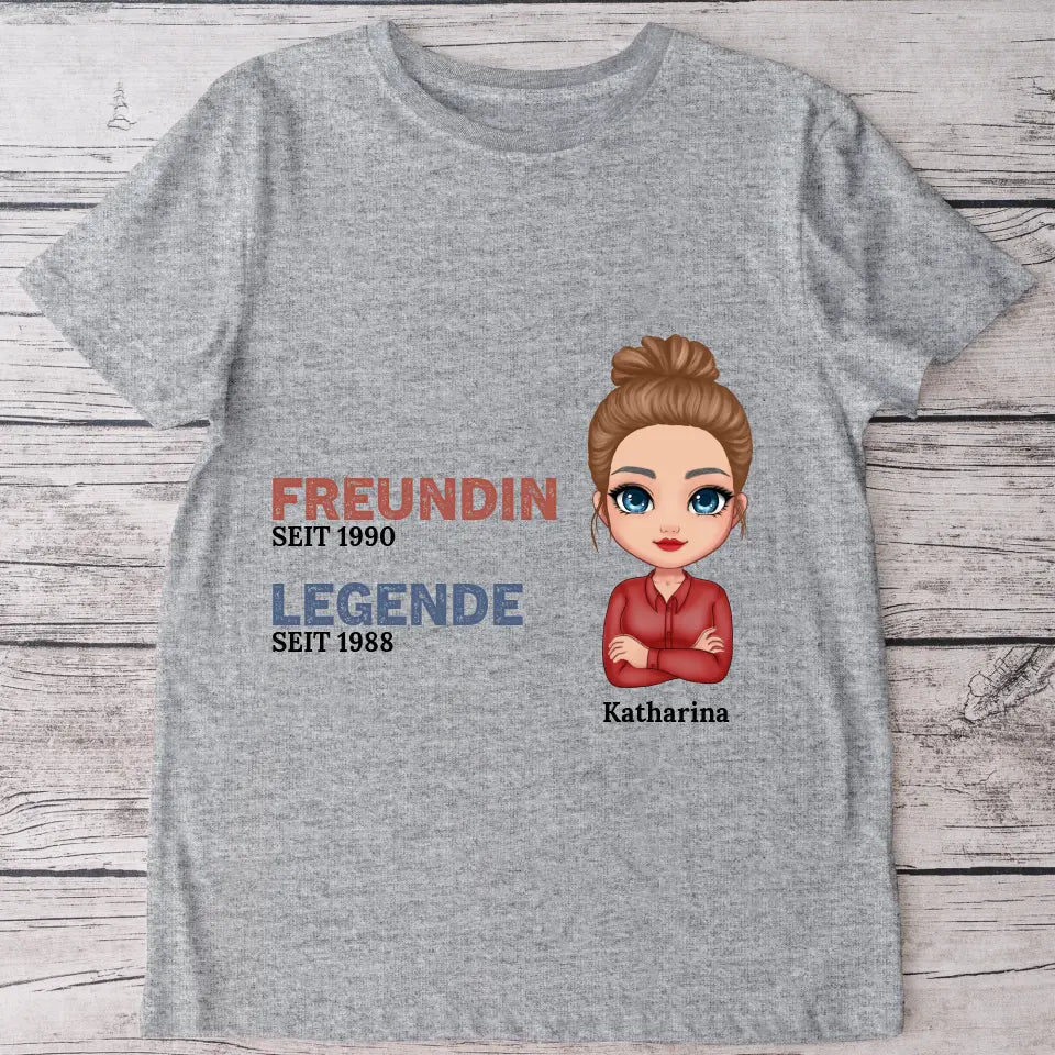 Freundin die Legende - Personalisiertes T-Shirt
