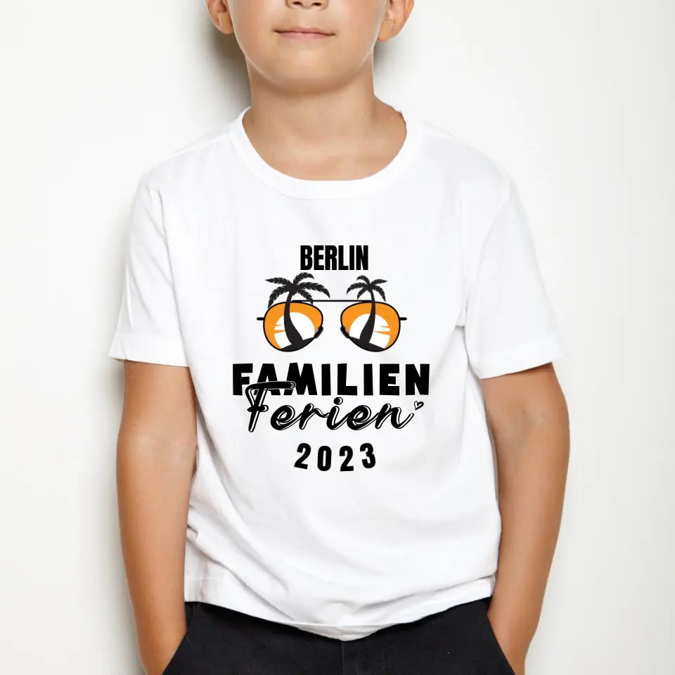 Familien Urlaubsshirt - Personalisiertes Kinder T-Shirt